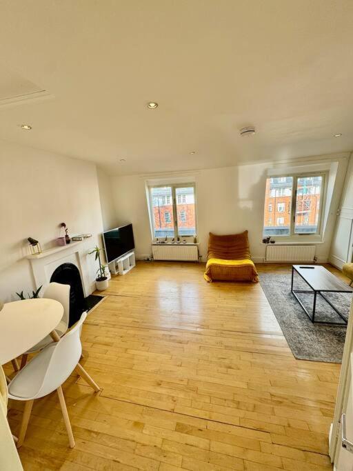 Victoria - 1 Bedroom Appartment 4 People Londres Exterior foto